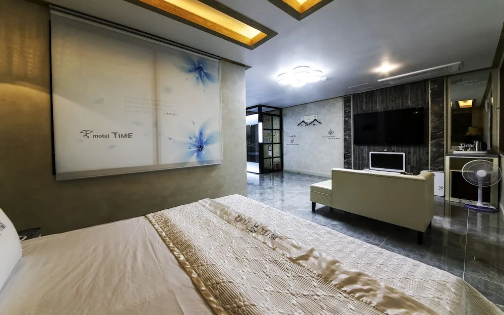 Hotel photo 32