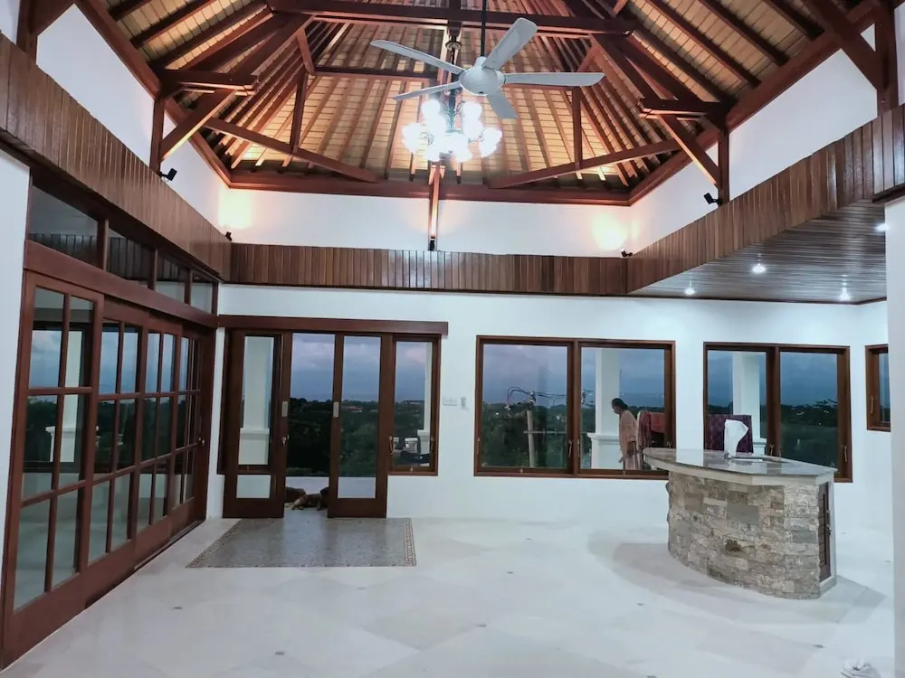 Uluwatu 3 Bed Luxury Villa-pool-magic Ocean Views