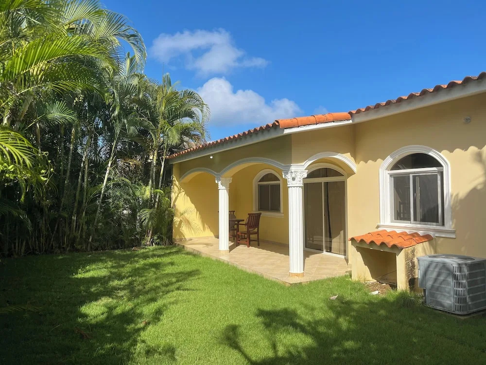 Accessible Ocean Village 2 br Family House
