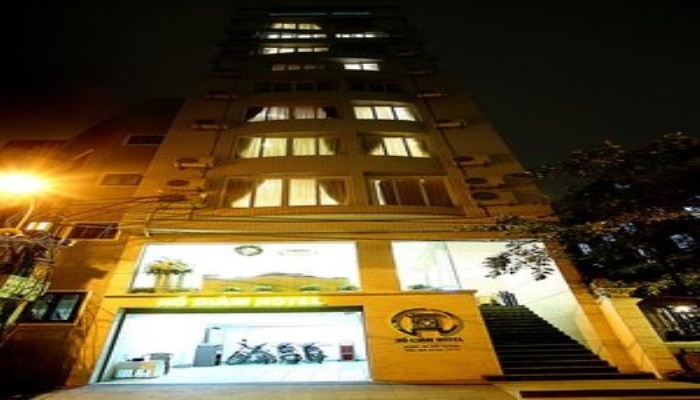 Lavish Centre Hotel