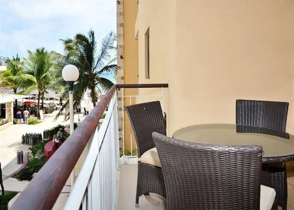 El Faro 206 Surf 1 Bedroom