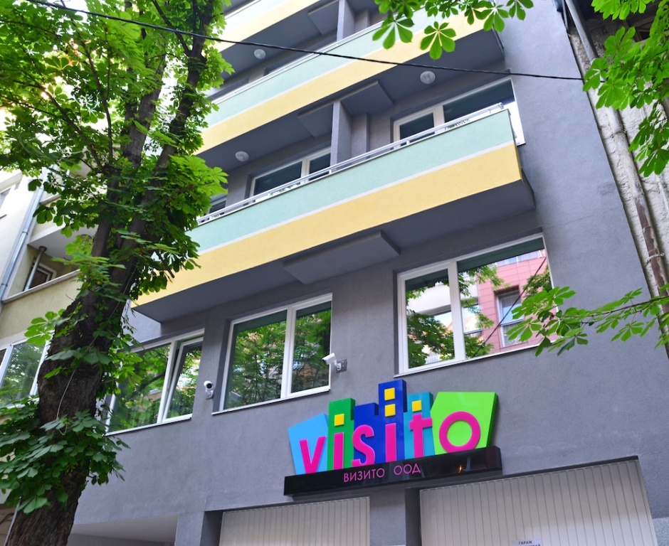 Visito Apart House