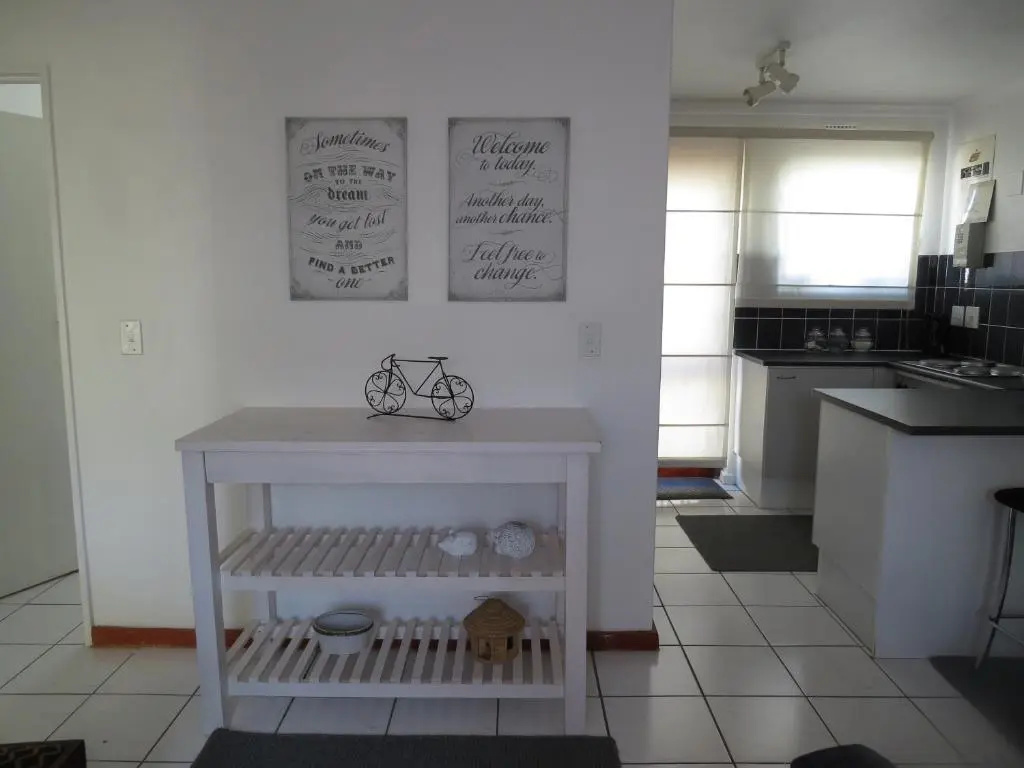 2 Bedrooms Cottage