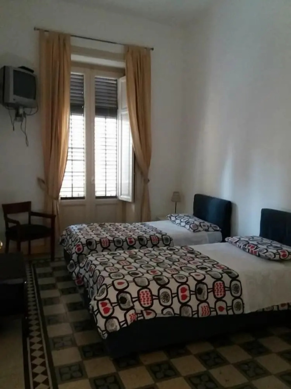 Standard Double room with balcony (twin beds)