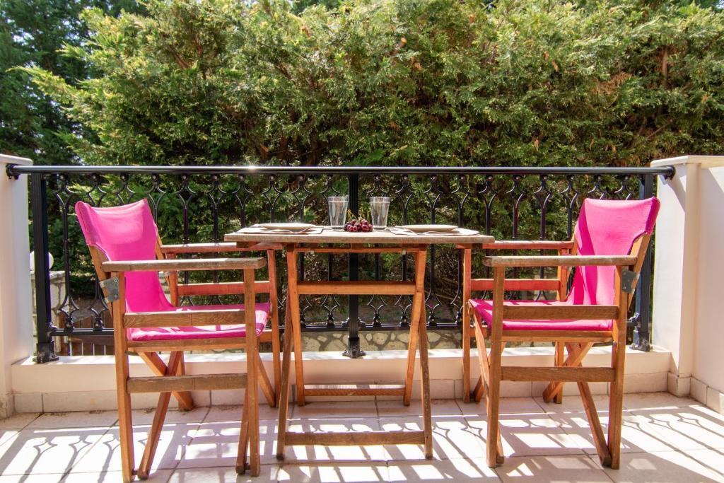 gallery_image_hidden_13