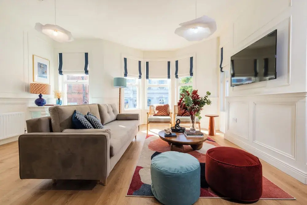 Coastal Location - Sleeps 6 & Pet Friendly
