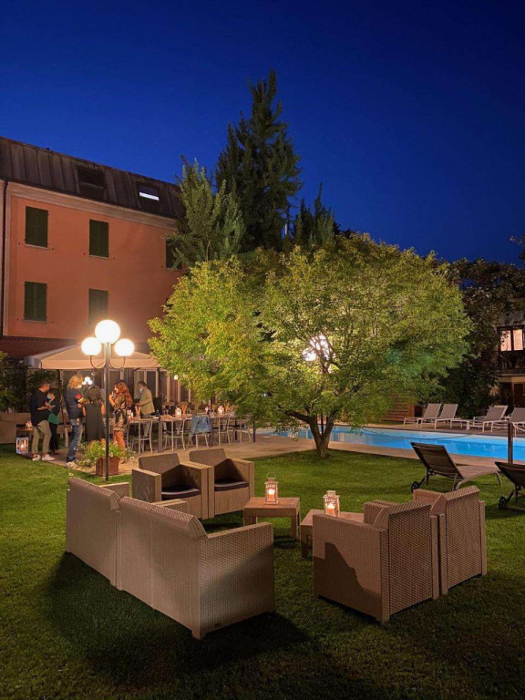 Hotel photo 23