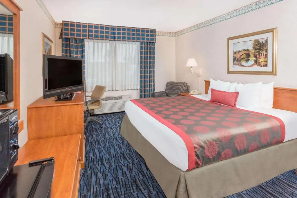 Ramada by Wyndham Kent Seattle Area - Chambres
