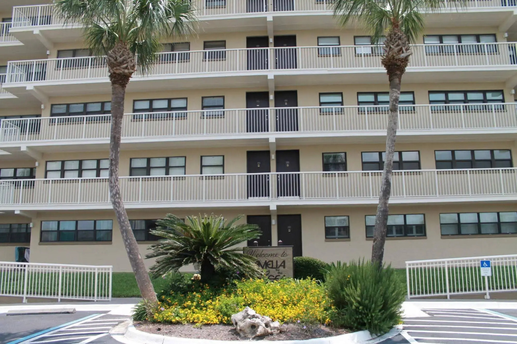 Amelia by The Sea Rentals