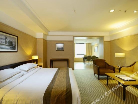 Pacific Regency Hotel Suites