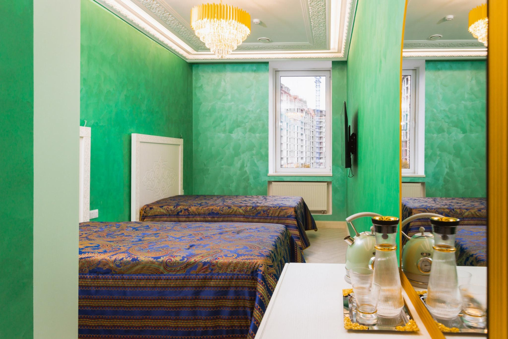 Номер Standard в Skyline Plaza Hotel