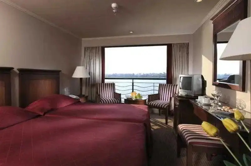 Travcotels Cruise Luxor Hotel - фото 6