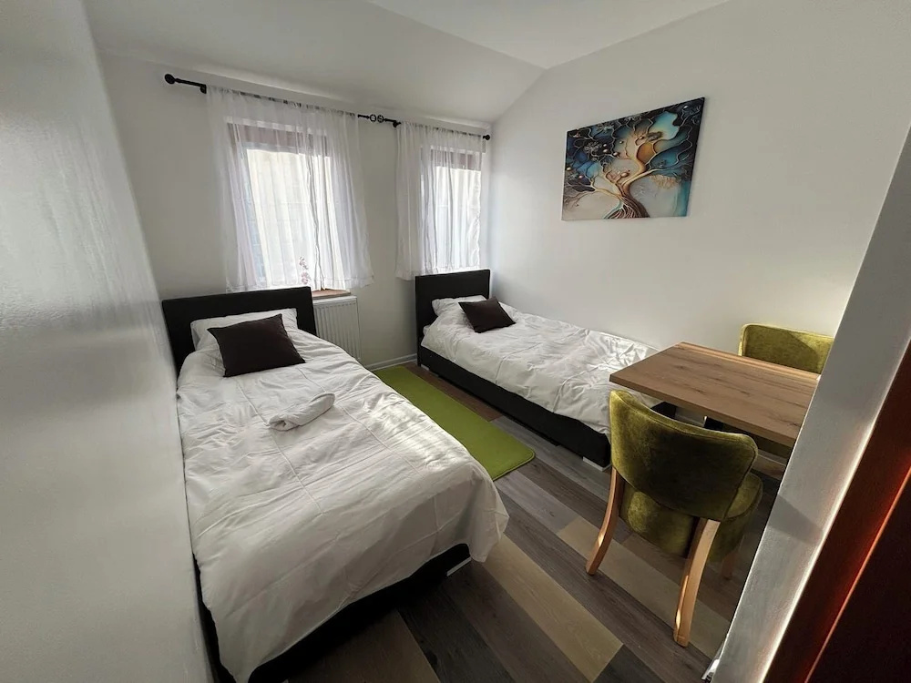 Economy Double room with balcony and with city view (full double bed)