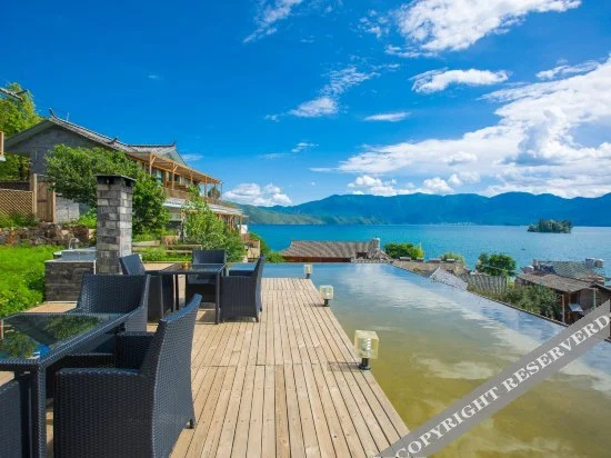 Beach & Waterfront