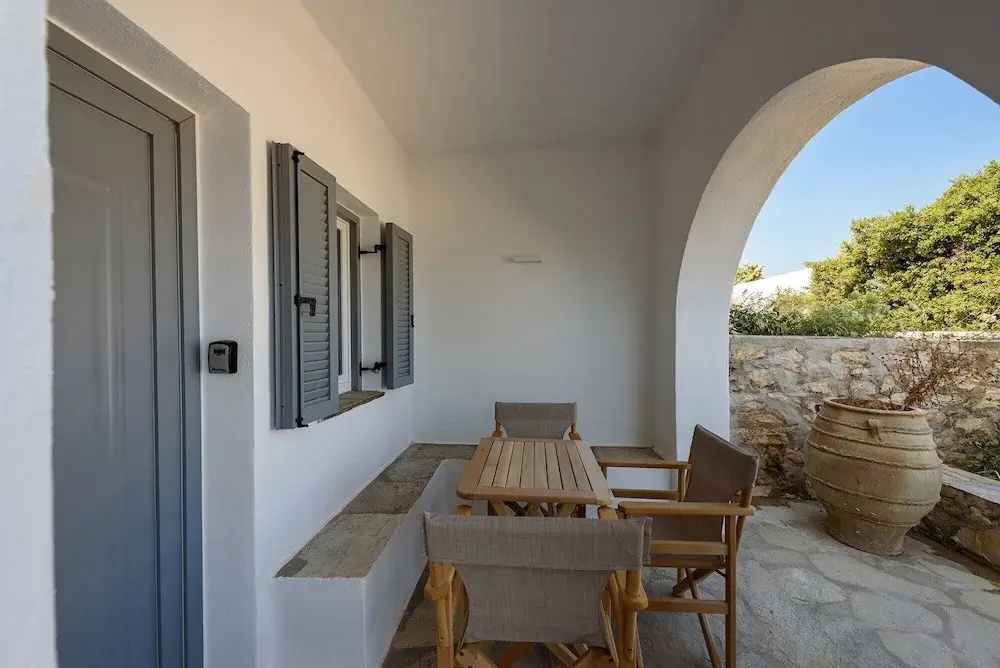 Phaedrus Living Paros Cycladic 2