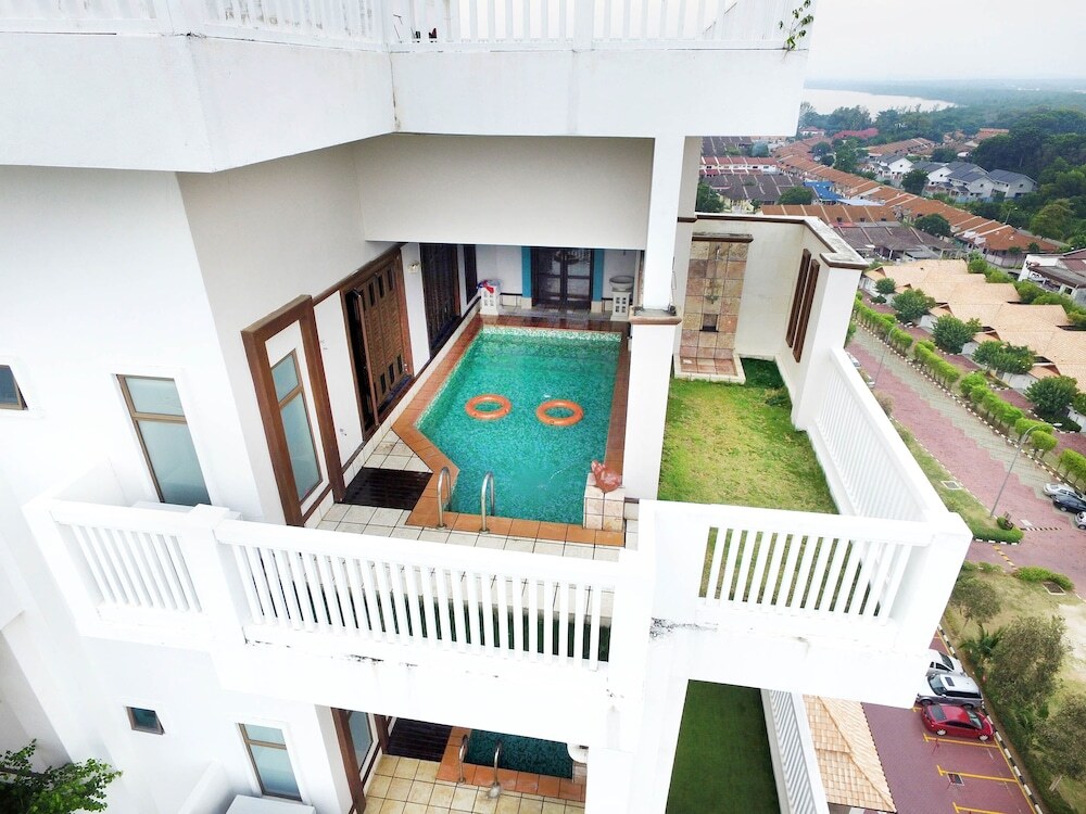 Grand Lexis Port Dickson