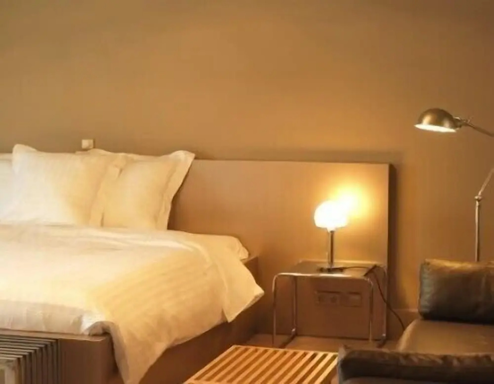 Superior Double room with balcony (full double bed)