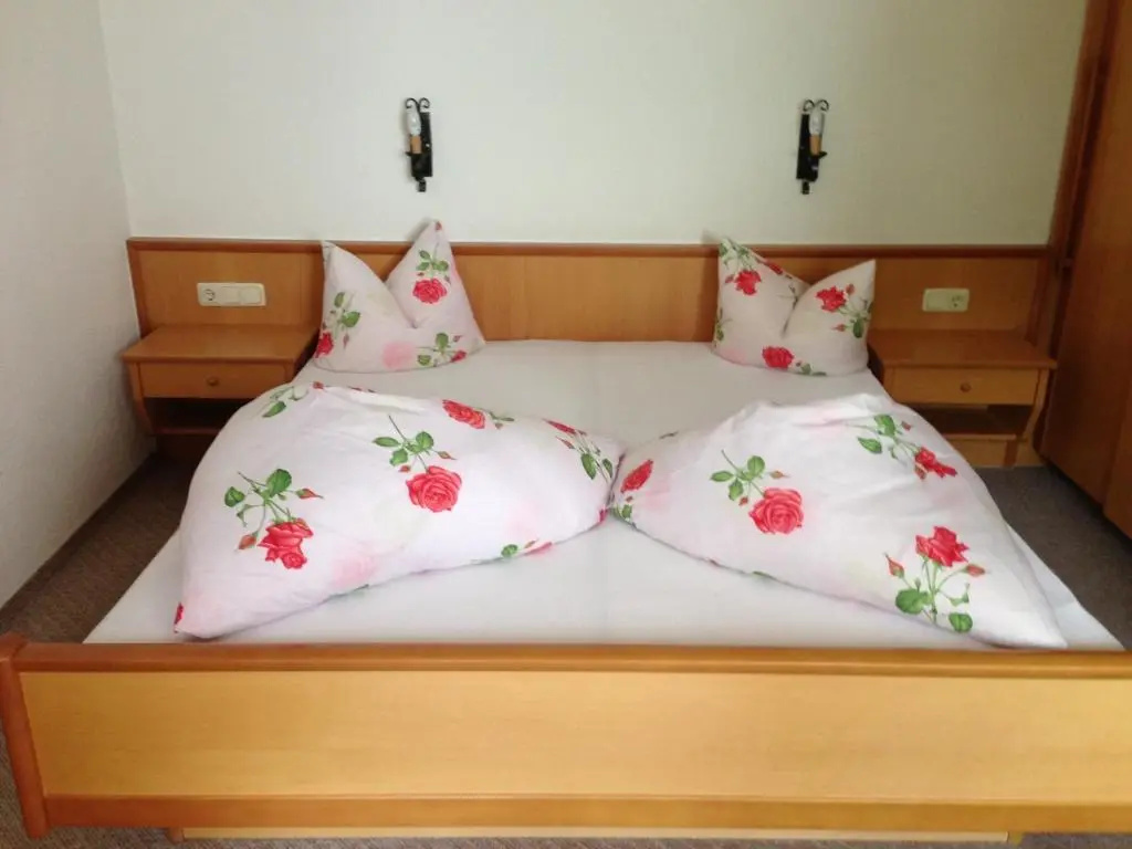 3 Bedrooms Apartment with balcony