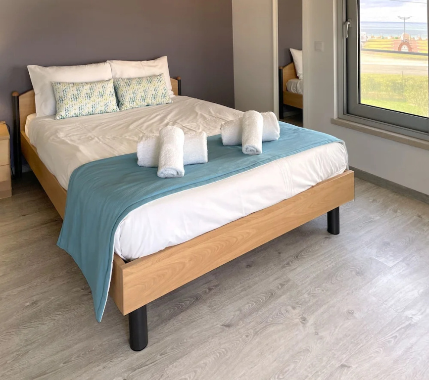 3 Bedrooms Royal Apartment with ocean view