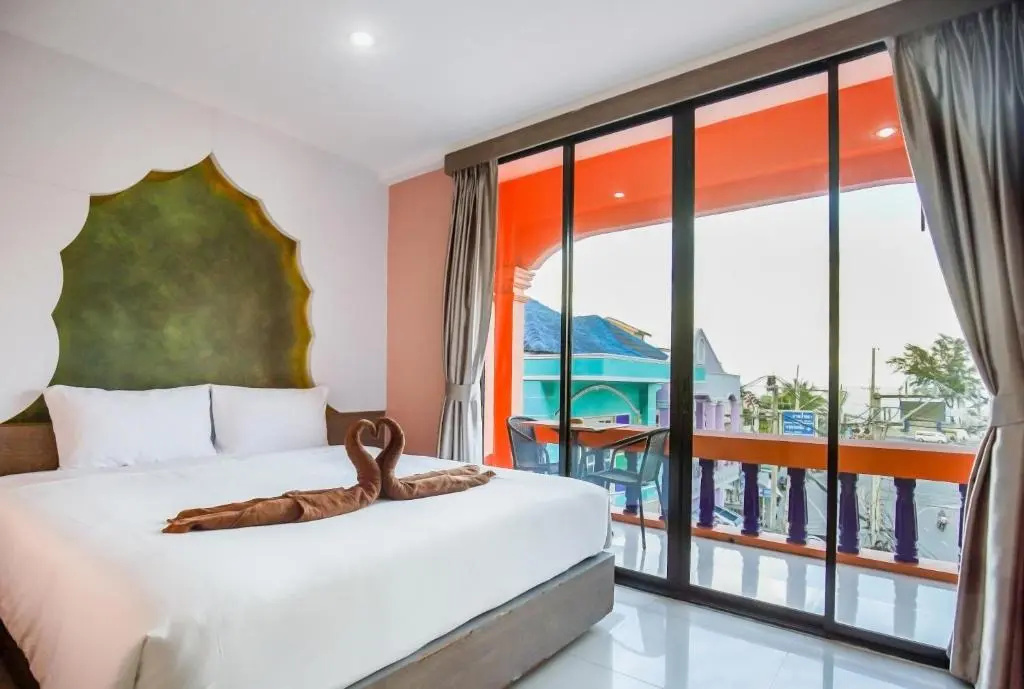 Khaleej Mass Hotel Patong - Chambres