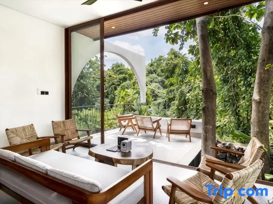 Villa Lalalax – 3BR Tropical Retreat in Jimbaran - A Luxury Private Villa By Balinest Villas