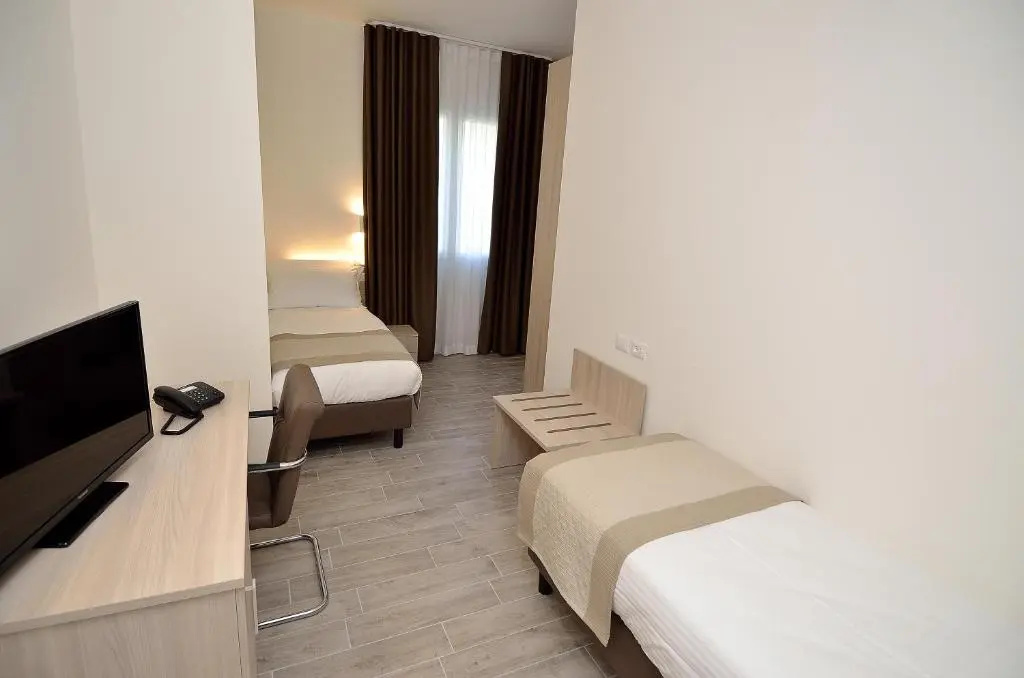 Hotel Nuova Mestre - Chambres
