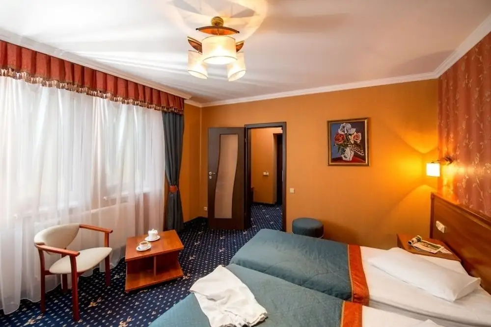 Standard Double room (twin beds)