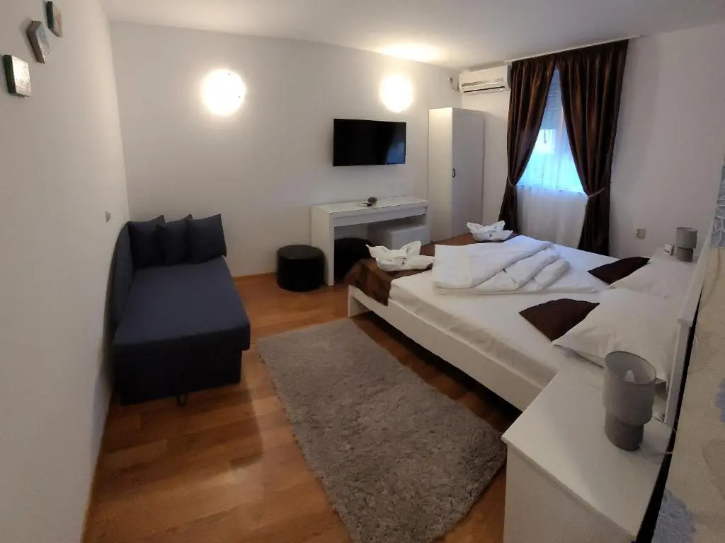 Standard Double room twin beds