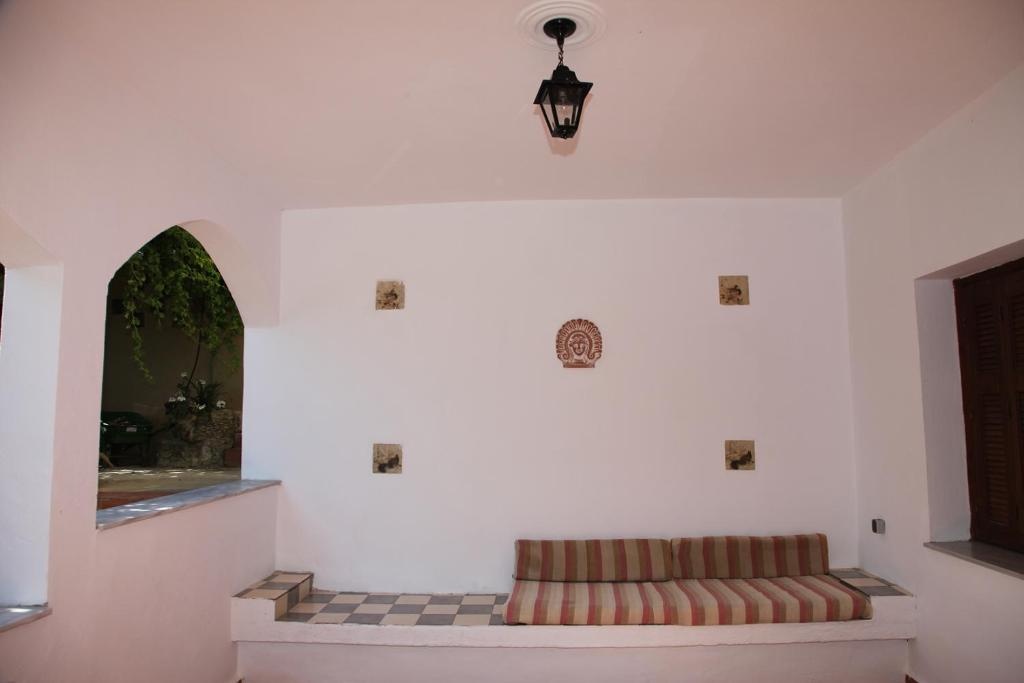 Hellenick House