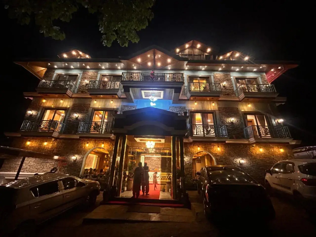 Himalayan Chalet Homestay - A Wandertrails Stay