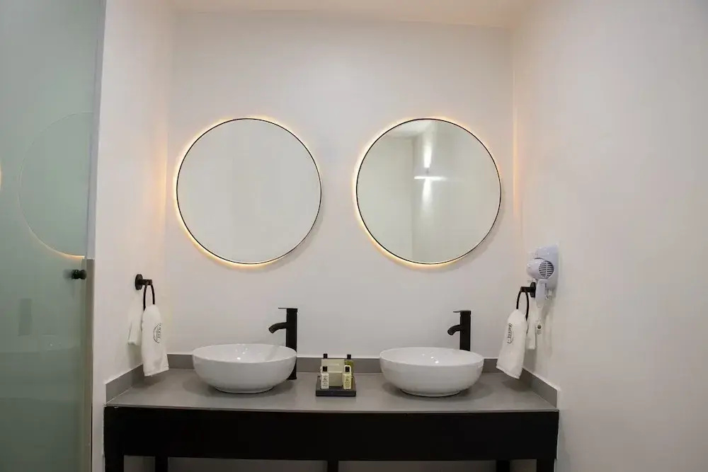 Grand room