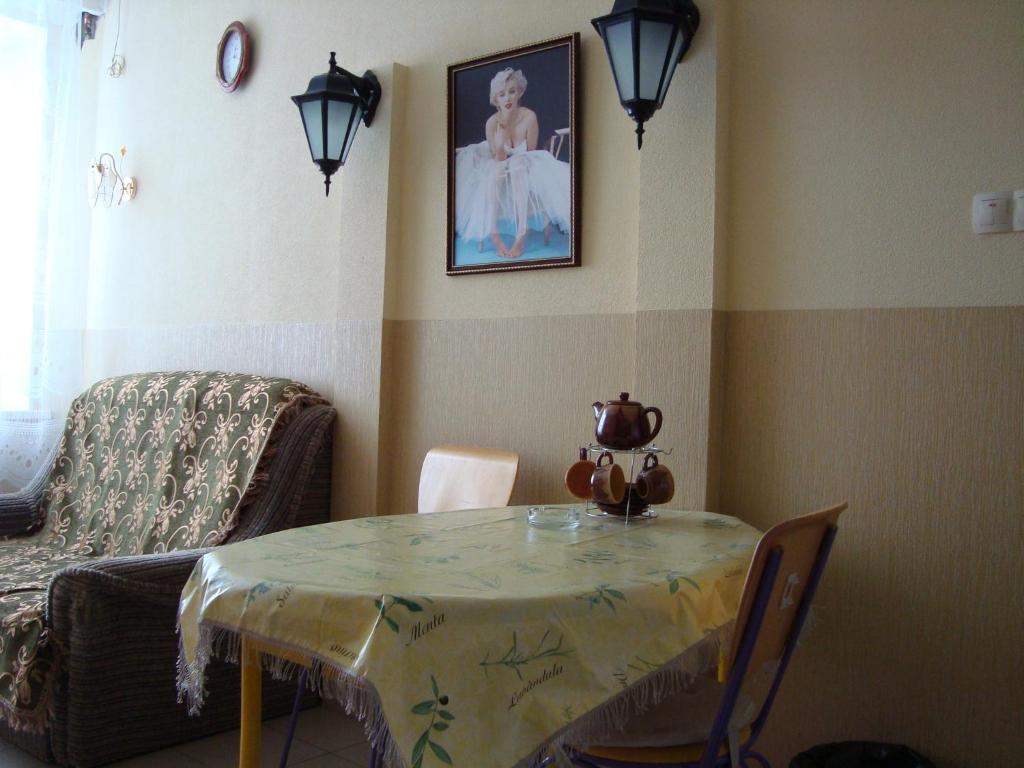 Фортуна. Гостиница фортуна пермь шоссе космонавтов 304. Отель фортуна демьяна бедного. Гостиница на шоссе космонавтов пермь фортуна. Гостиница пермь кондратово.