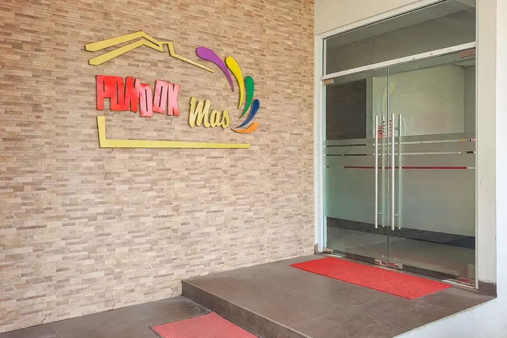 Urbanview Hotel Pondok Mas Cirebon By RedDoorz