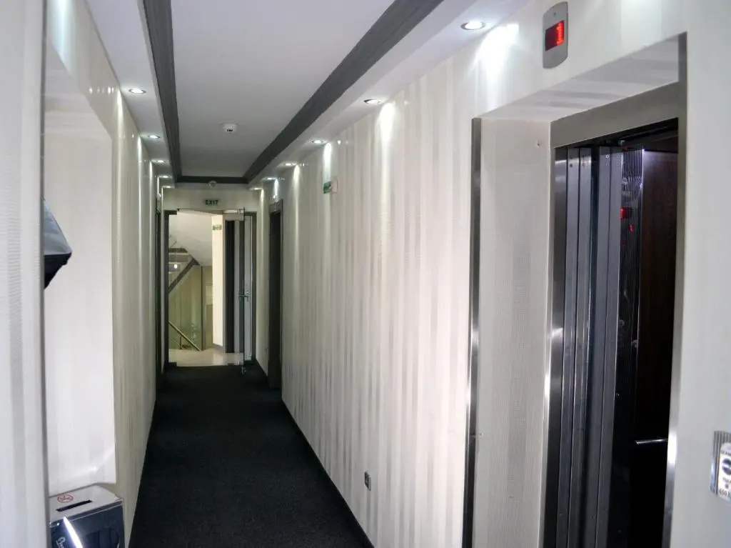 Elate Plaza Business Hotel - Général