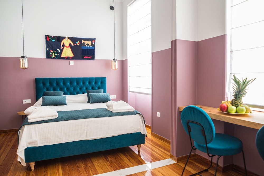 Отель Neratzia Rooms в Афины