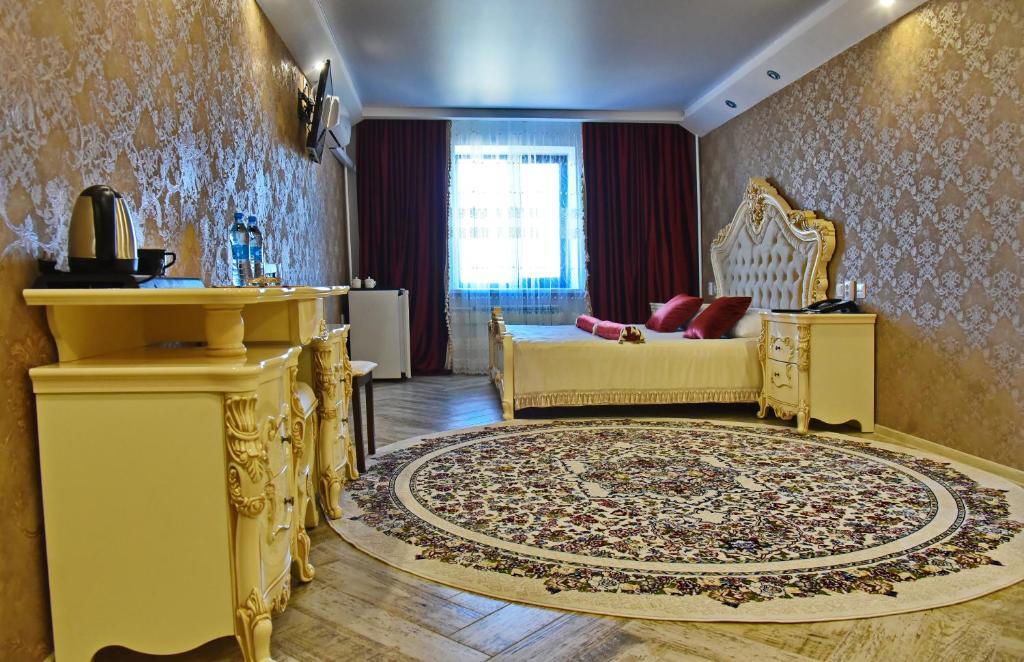 Двухместный номер Superior двуспальная кровать в Banqueting & Guest House Pomest'e