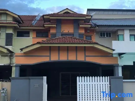 T House Nearby Kuantan East Coast Shopping Mall