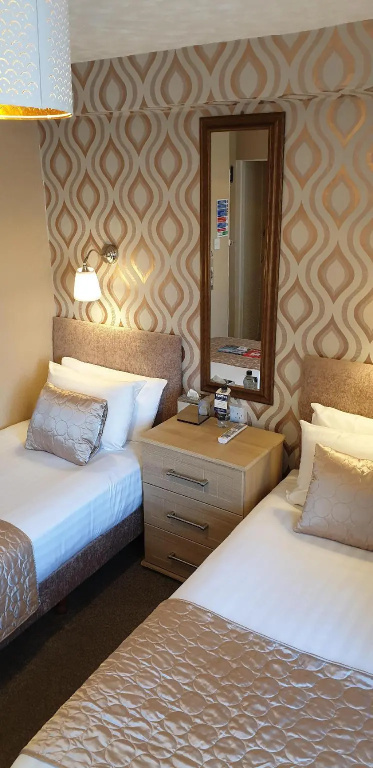 Standard Double room (twin beds)