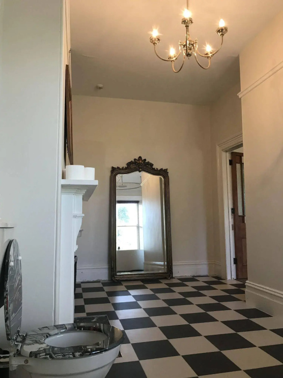 Claremont House - Général