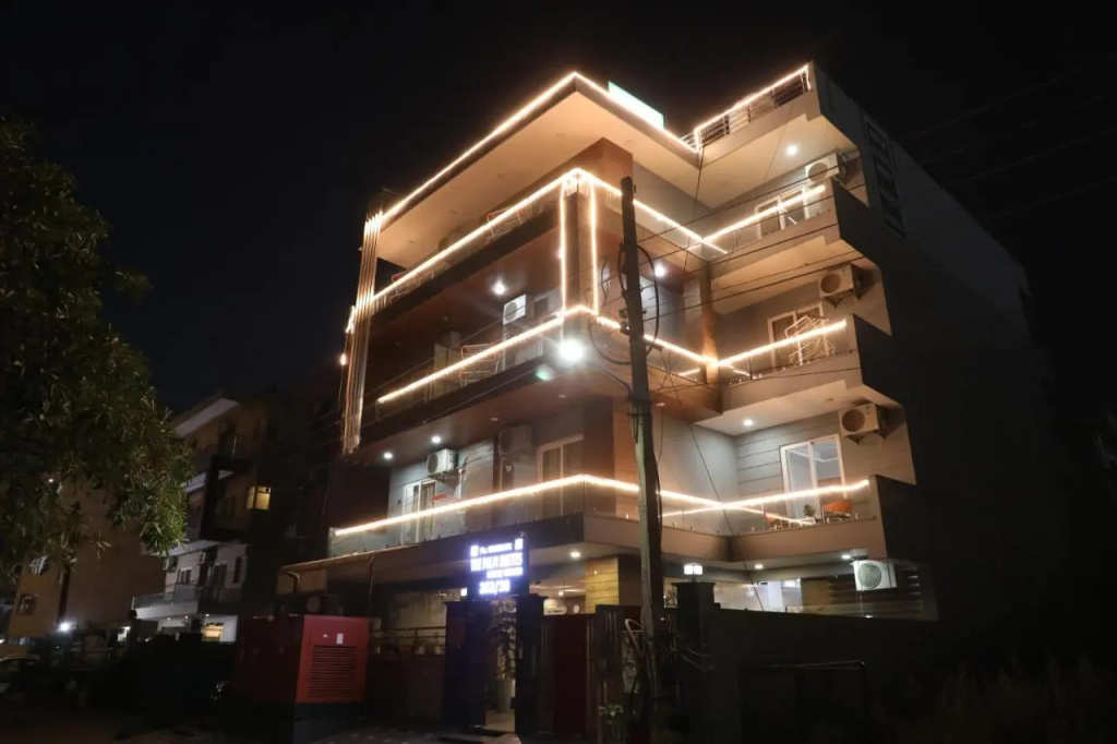 Niketan Medanta Service Apartment