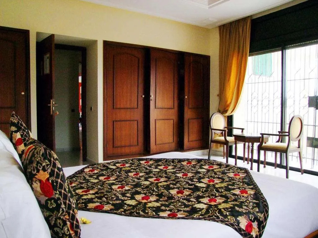Dar Nilam — 5