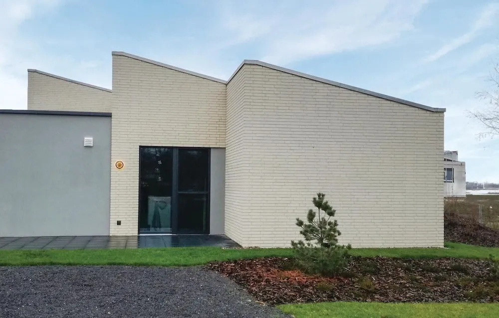 Stunning Home in Lembruch/dümmer See With 3 Bedrooms, Wifi and Indoor Swimming Pool