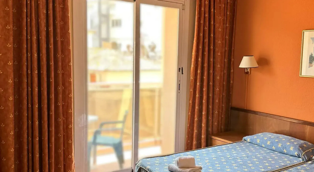 Standard Single room