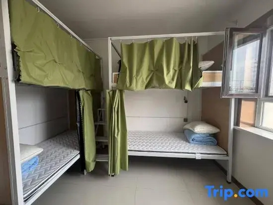 Bed in Dorm (male dorm)