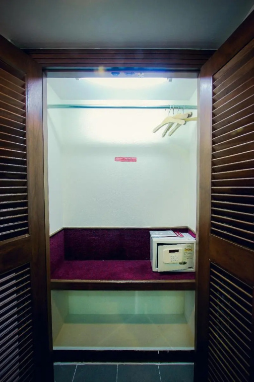 Duangtawan Hotel - Chambres