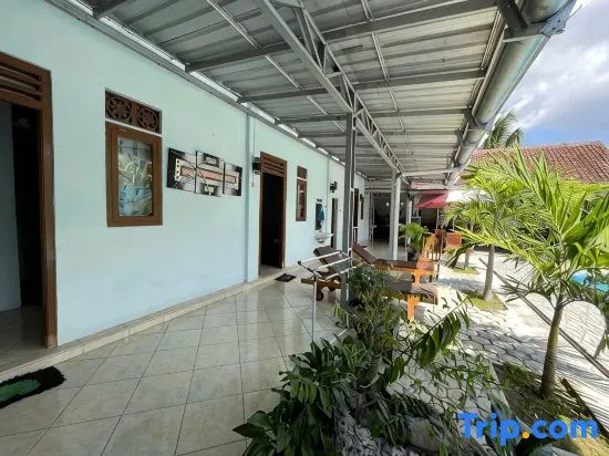 Capital O 92615 Villa Utama D'alas Purwo