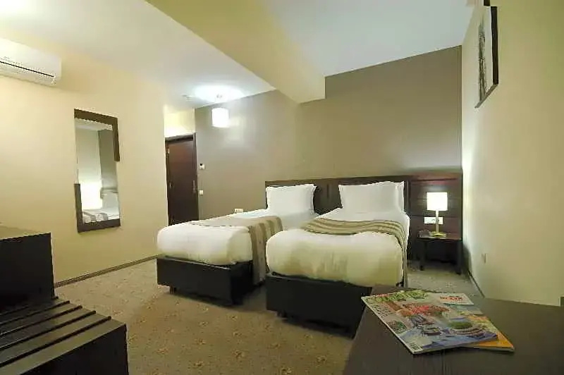 Golden Time Hotel - Chambres