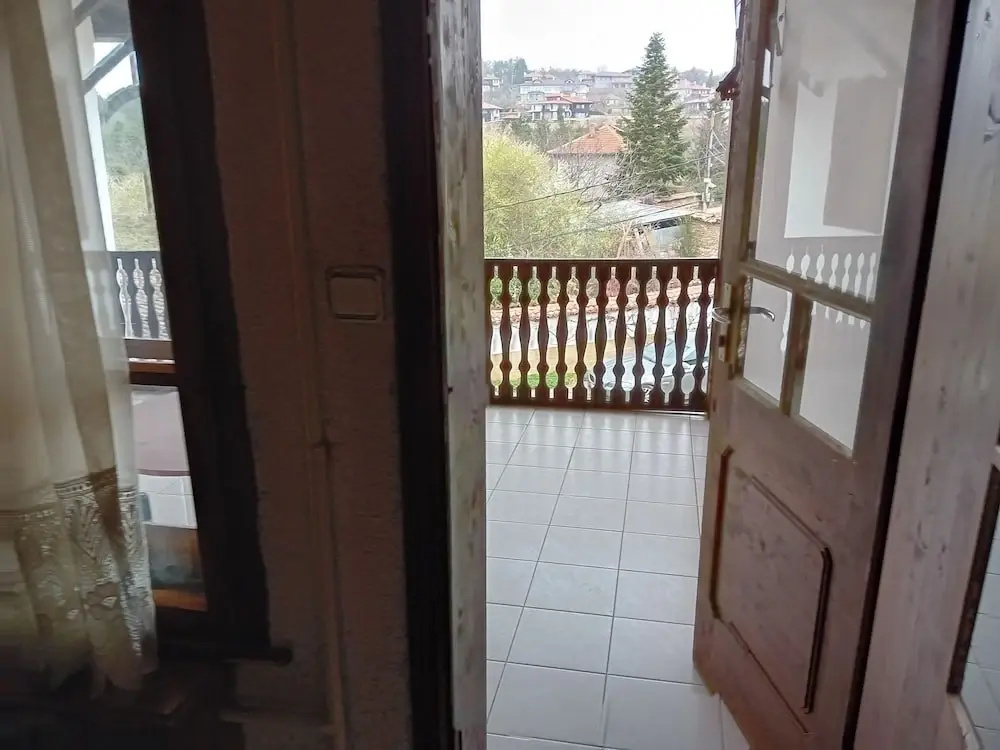 Balcony & Terrace