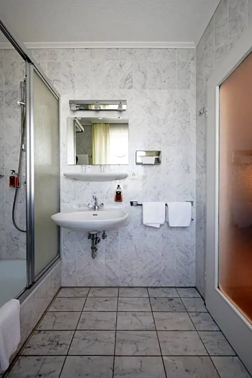 Hotel Bayerischer Hof - Chambres
