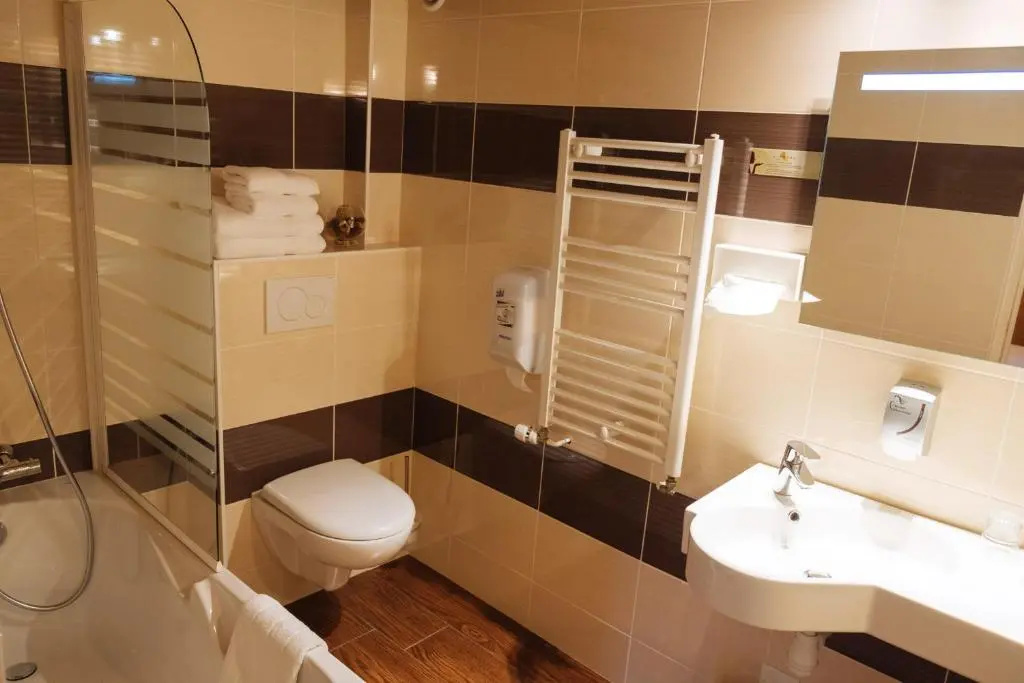 Citotel La Chaumiere Roz Aven - Chambres